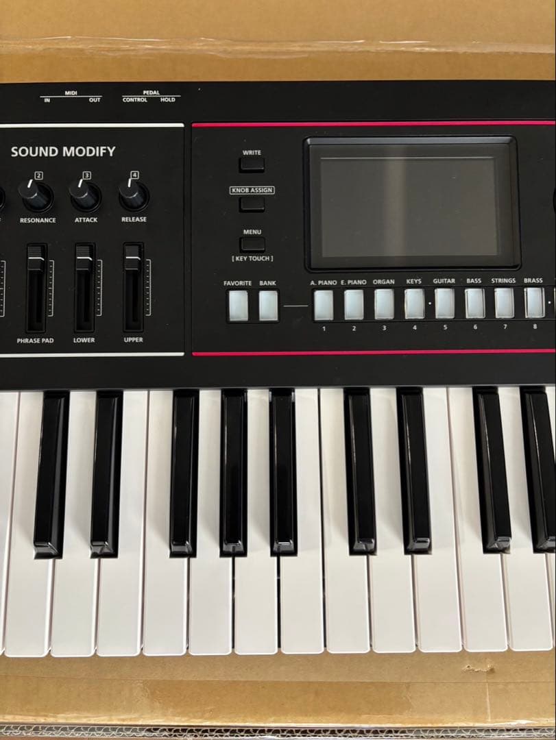 Roland JUNO-D6 ペダル・ヘッドホン・背負えるケース付き