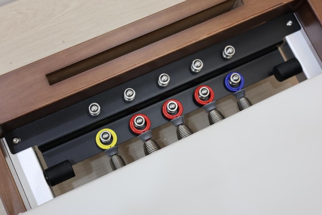 ［送料込み新品］ダークウッドピラティスリフォーマー セット