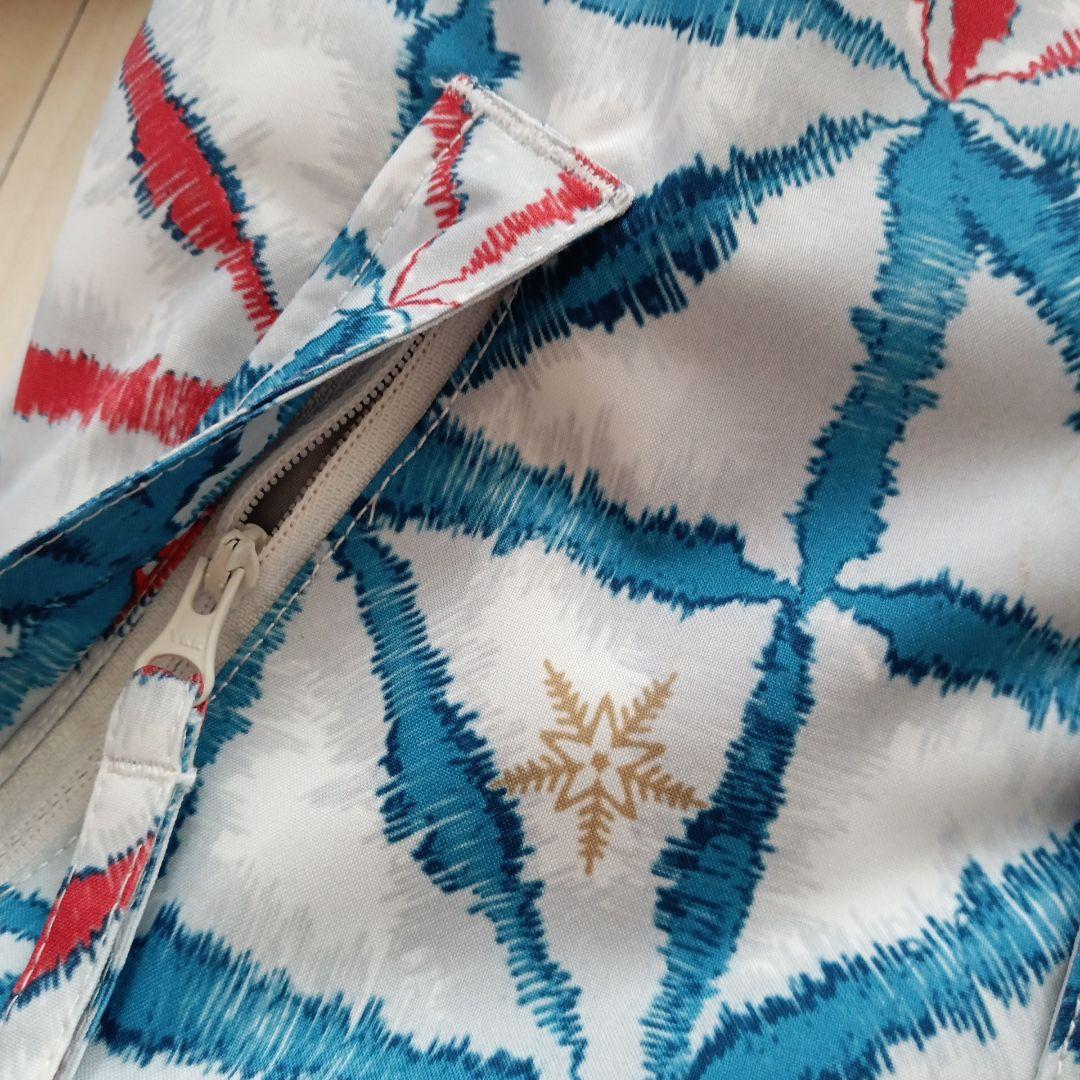 新品　未使用　nima 幾何学模様 ジャケット＆パンツ　スキーウエア　100㌢