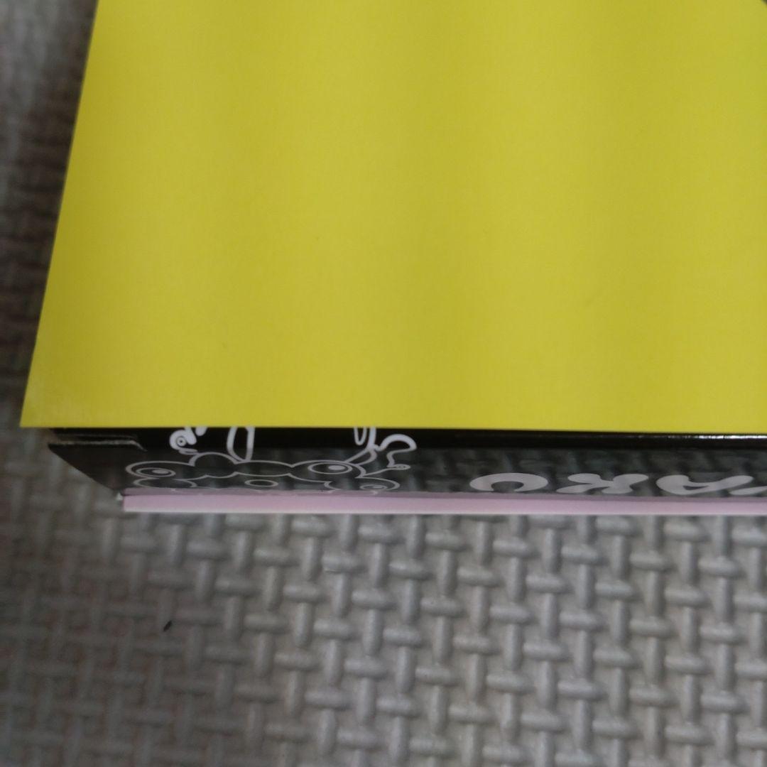 未開封ミャクミャク　スマホポシェット　モノクロver. ＆キーホルダー2種セット