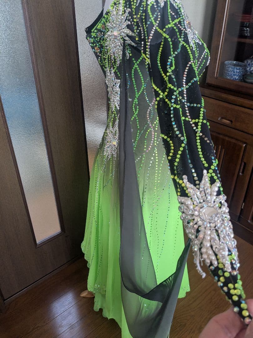 社交ダンススタンダード衣装