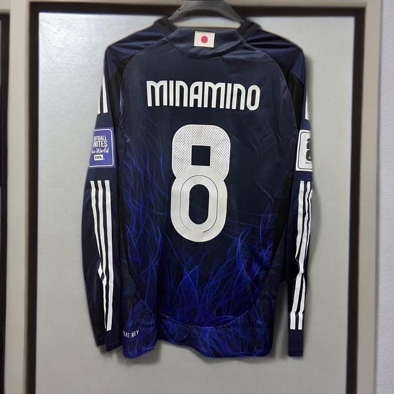 日本代表 長袖 シャツ MINAMINO 南野拓実 背番号8