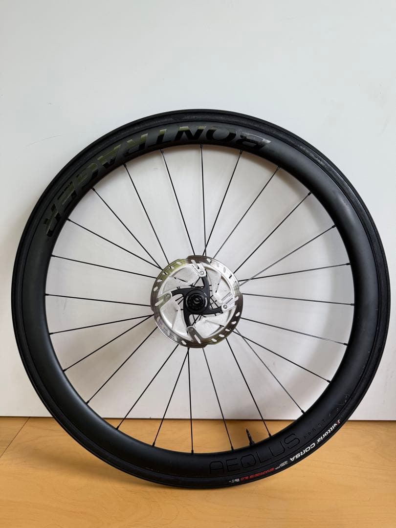 ボントレガー Aeolus Pro 37 カーボンホイール前後 おまけ付き