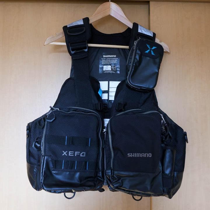 【超美品】シマノ VF-274R　XEFO・アクトゲームベスト L