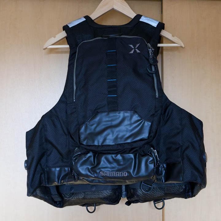 【超美品】シマノ VF-274R　XEFO・アクトゲームベスト L