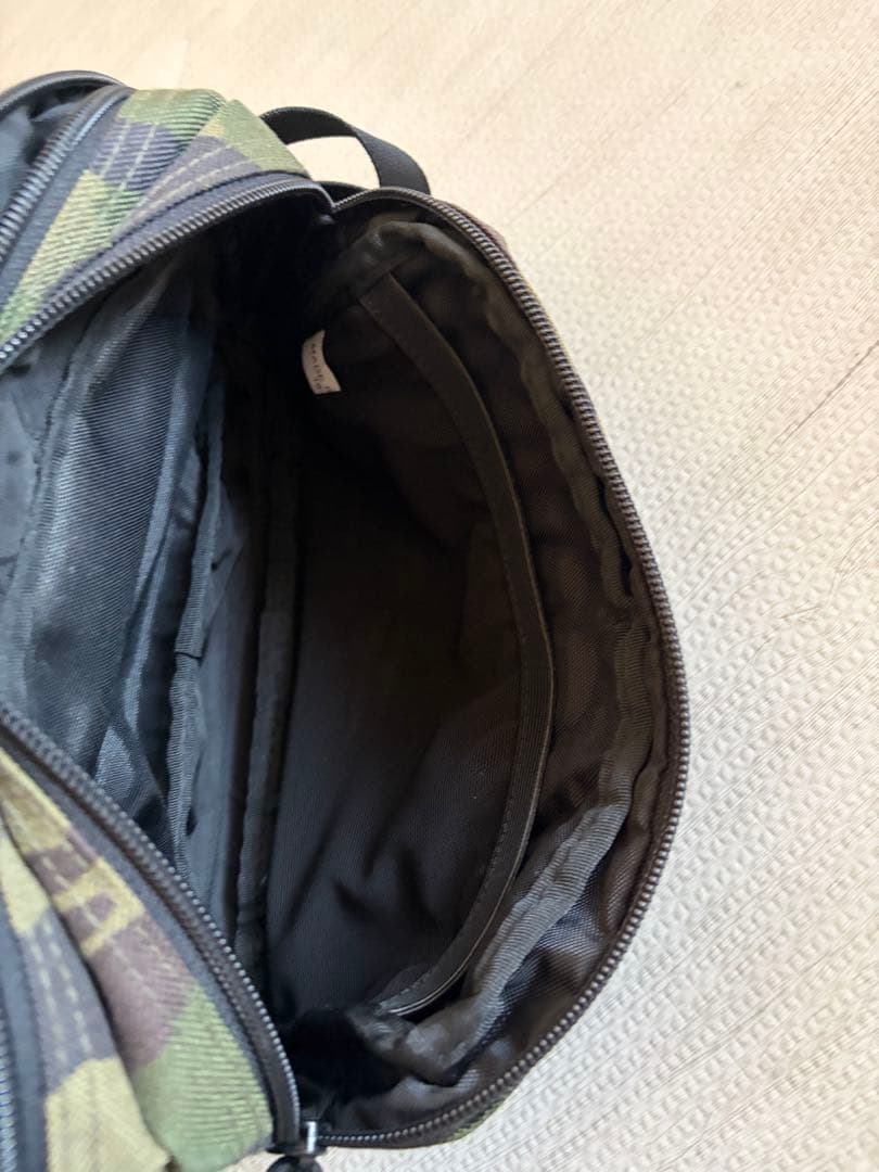 値下げ！BRIEFING ブリーフィング カモフラージュ　迷彩 ダブルジッパー