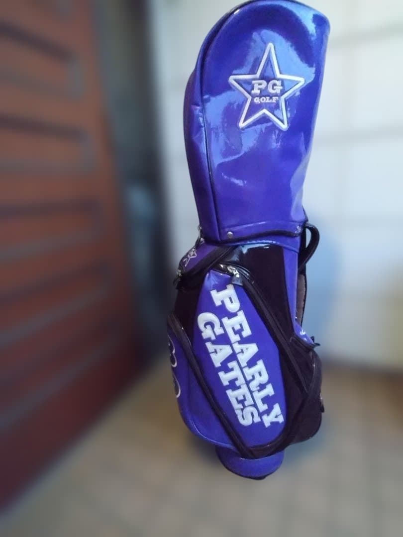 PEARLY GATES パープルのキャディバッグ
