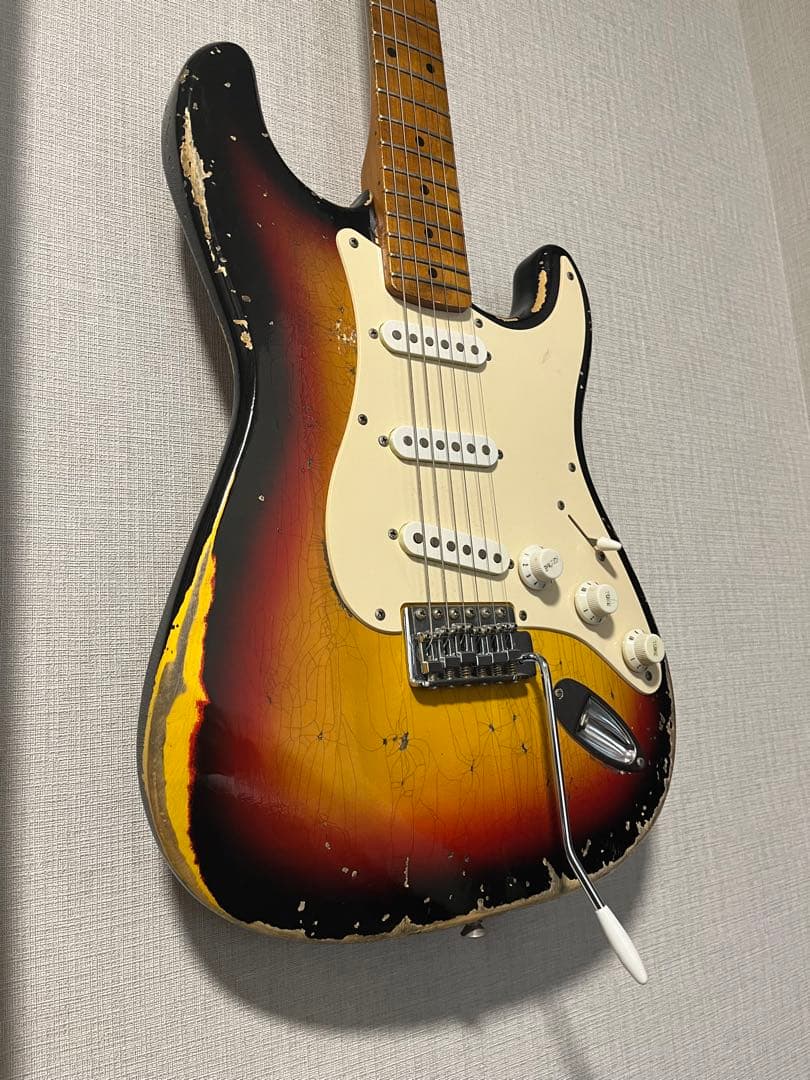 Squier Stratocaster ラッカー塗装　Mod レリック　ストラト