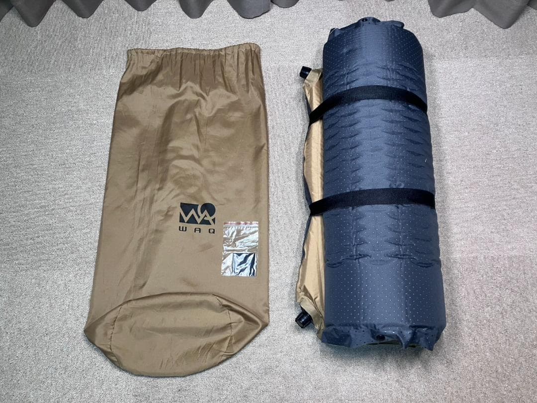 【美品セット品】　WAQ　コット＋インフレーターマット＋ピロー【オマケ付】