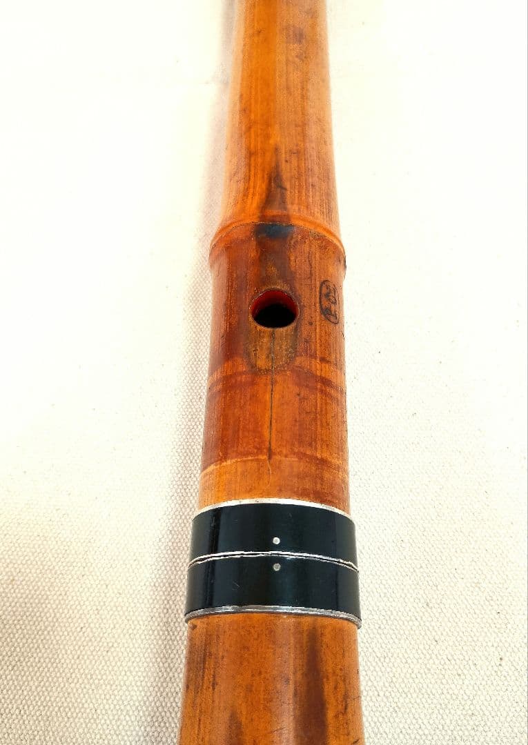 指跡がつくほど大切に使い継がれた名管☆井上昌山作の一尺八寸管の尺八！