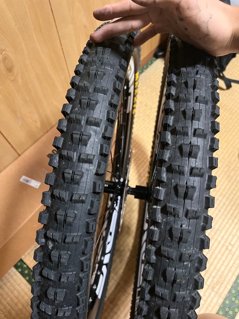 MAXXIS REKON+27.5タイヤ& WTBホイール シマノRT86セット