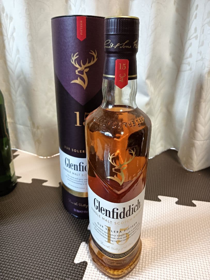 Glenfiddich モルトウイスキー 700ml 4本セット