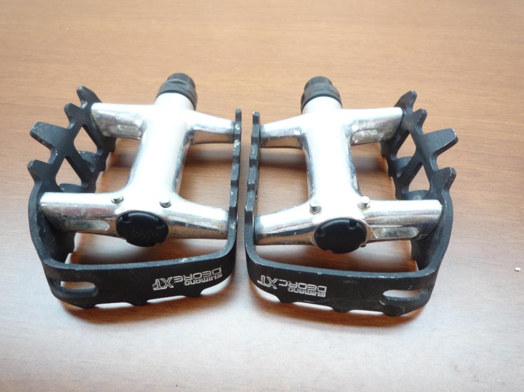 Shimano DEORE XT PD-M735 ペダル