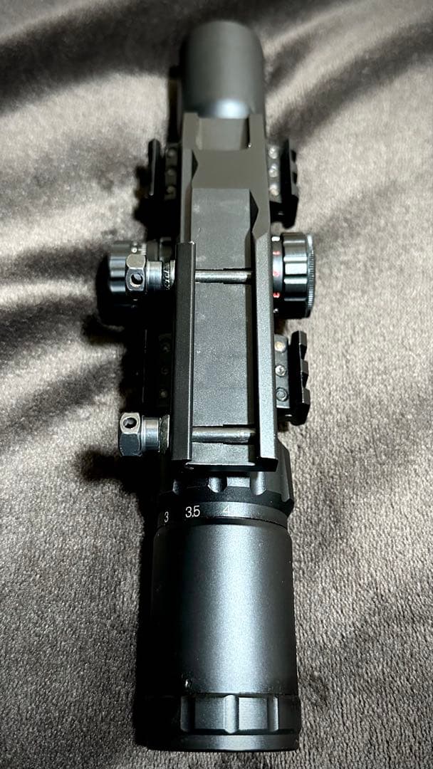 VECTOR OPTICS Mustang 1.5-4x30 スコープ