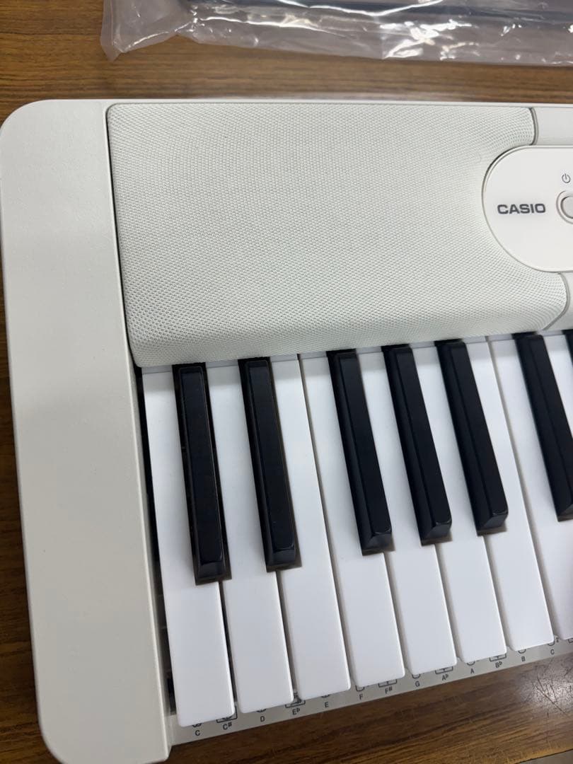 CASIO カシオ　光ナビゲーションキーボード　LK-530　純正ペダル付き