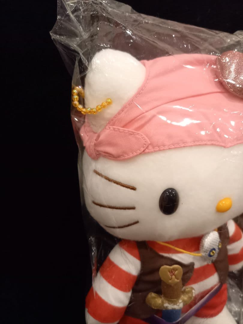 【専用出品】希少　ハローキティ　ぬいぐるみ　海賊 パイレーツ　ピアス　2006年