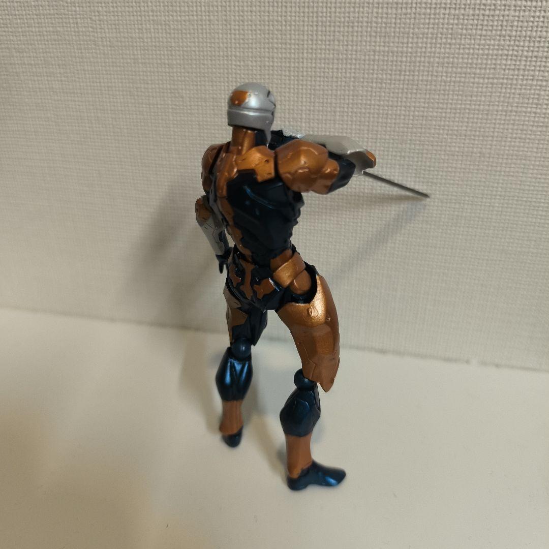 メタルギア サイボーグ忍者 フィギュア