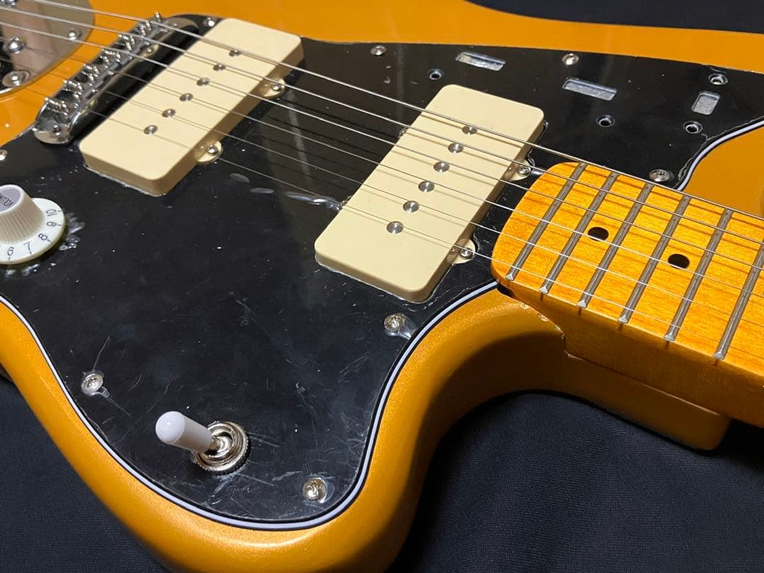 ジャンク 改造 ヒビあり コンポーネントギター ジャズマスタータイプ ゴールド