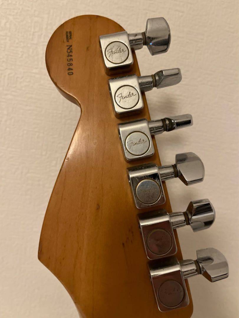 Fender ストラトキャスター