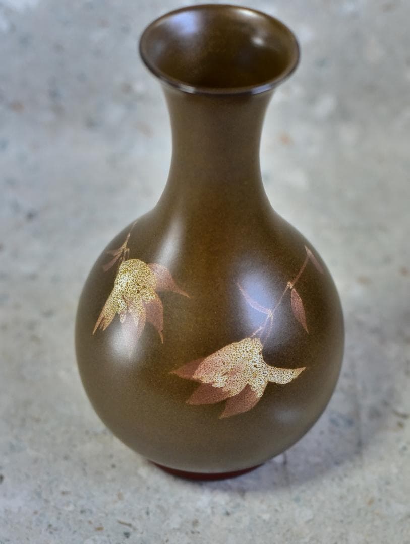 佐渡、伊藤赤水作　花入れ　無名異焼　人間国宝　共箱