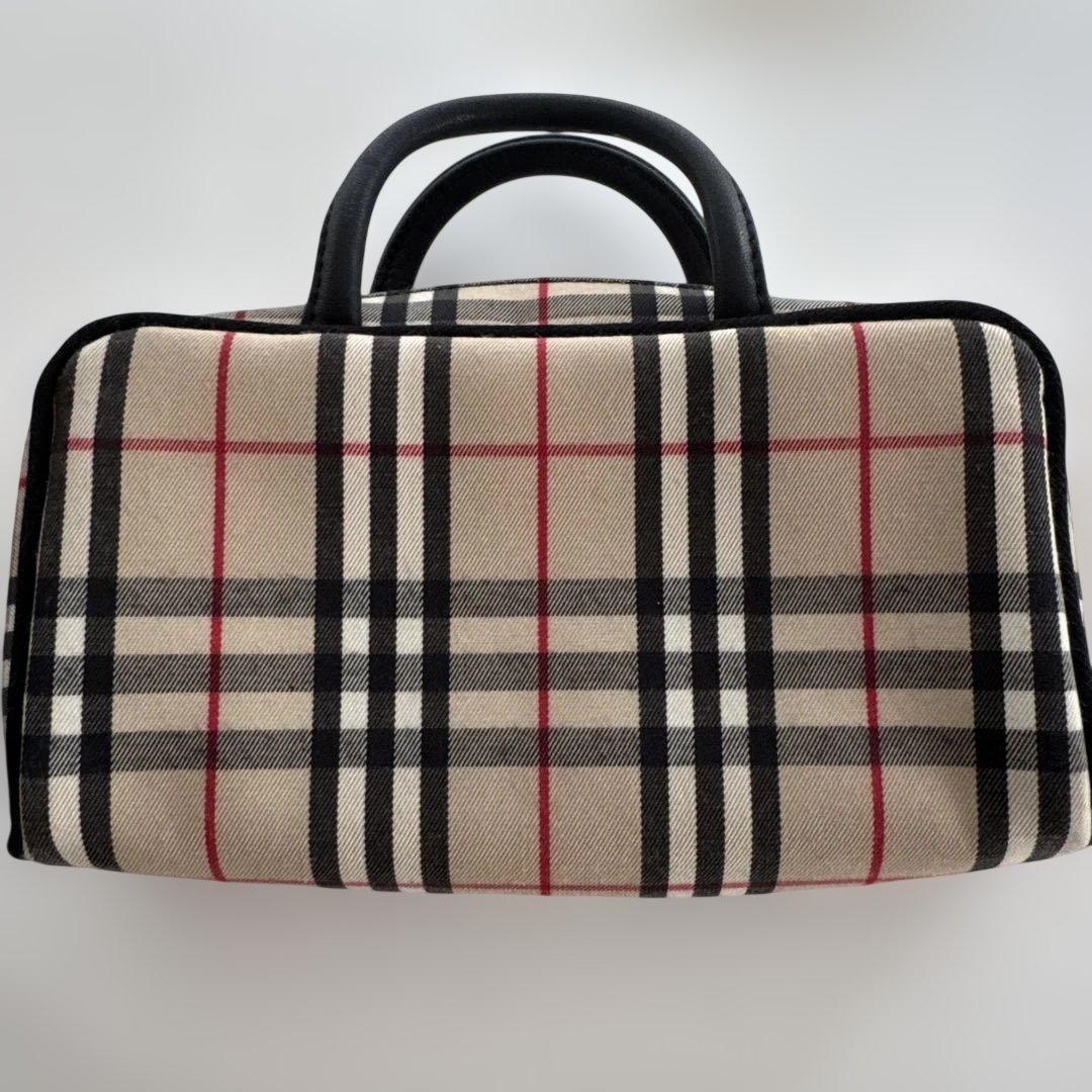 バーバリー ポーチ　ゴルフボールケース　＆　タオルハンカチ２枚