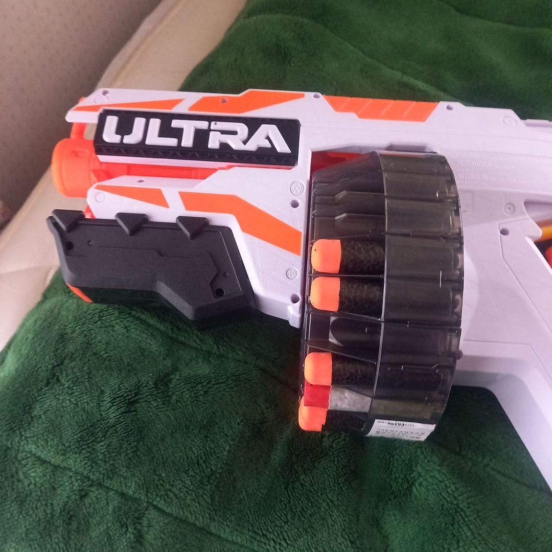 ULTRA トイガン 回転式弾倉付き