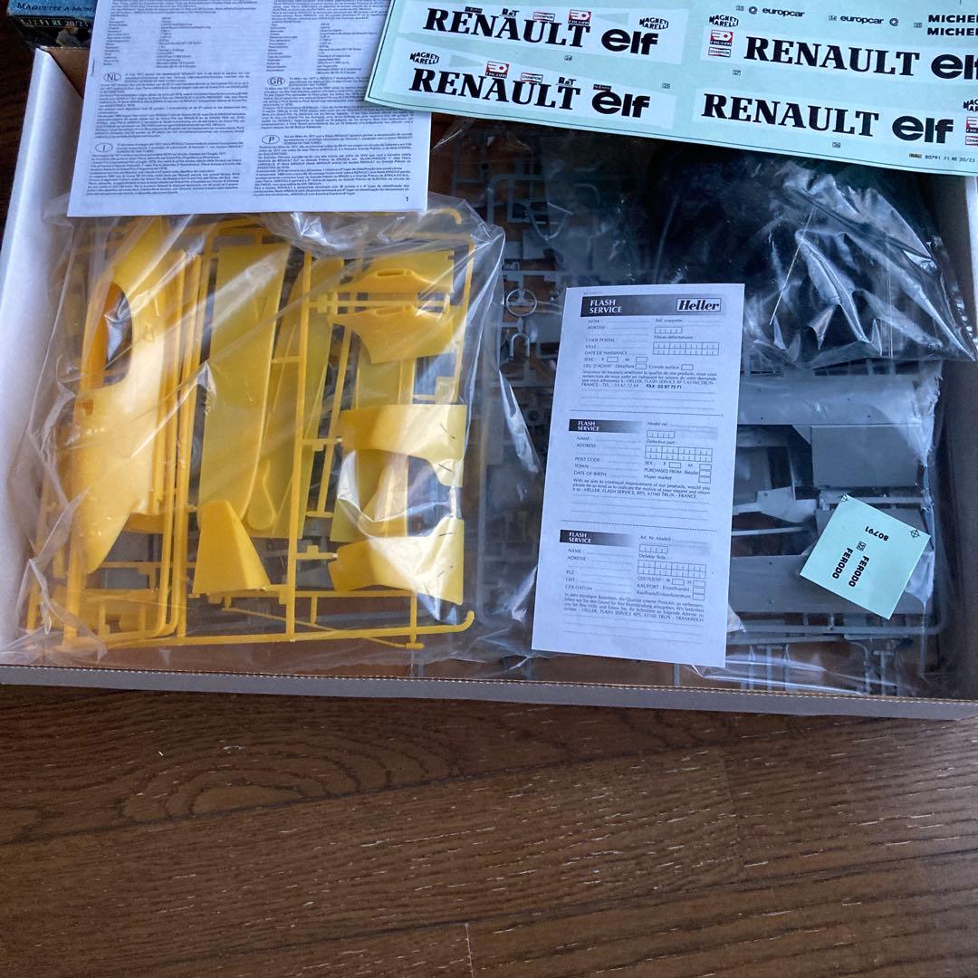 Heller 1/12 RENAULT ルノー F1 RE20/23 1980