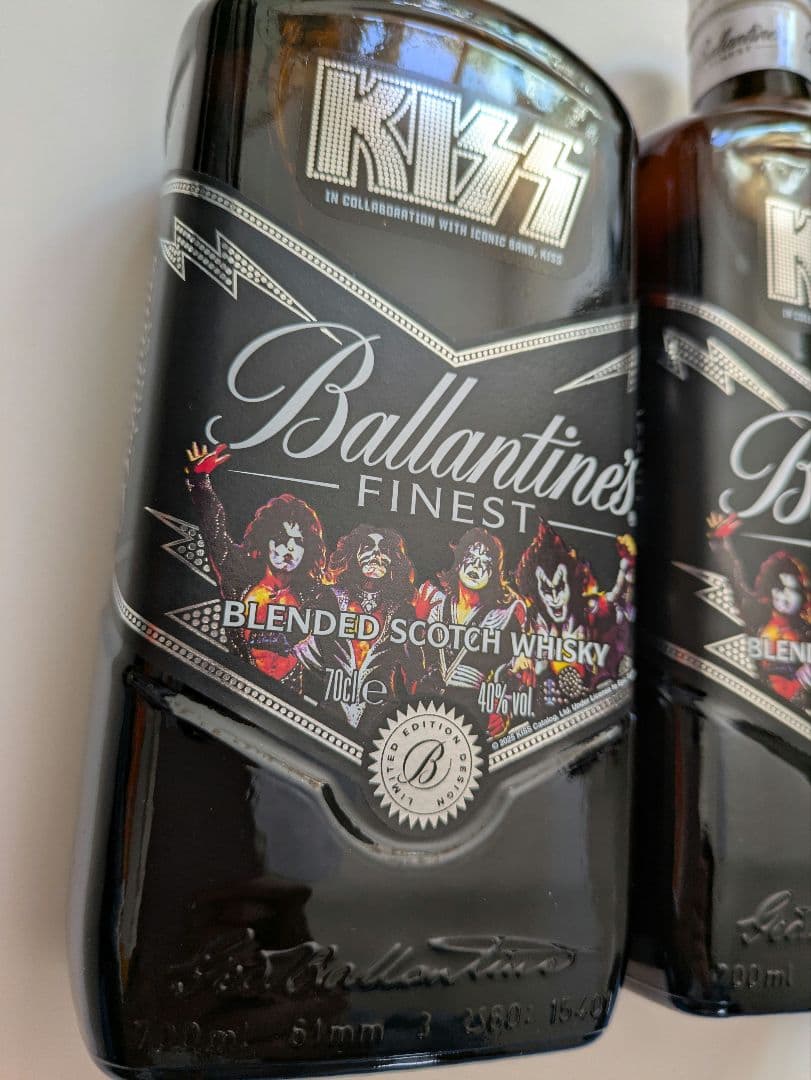 Ballantine's Finest KISS コラボ 2本セット