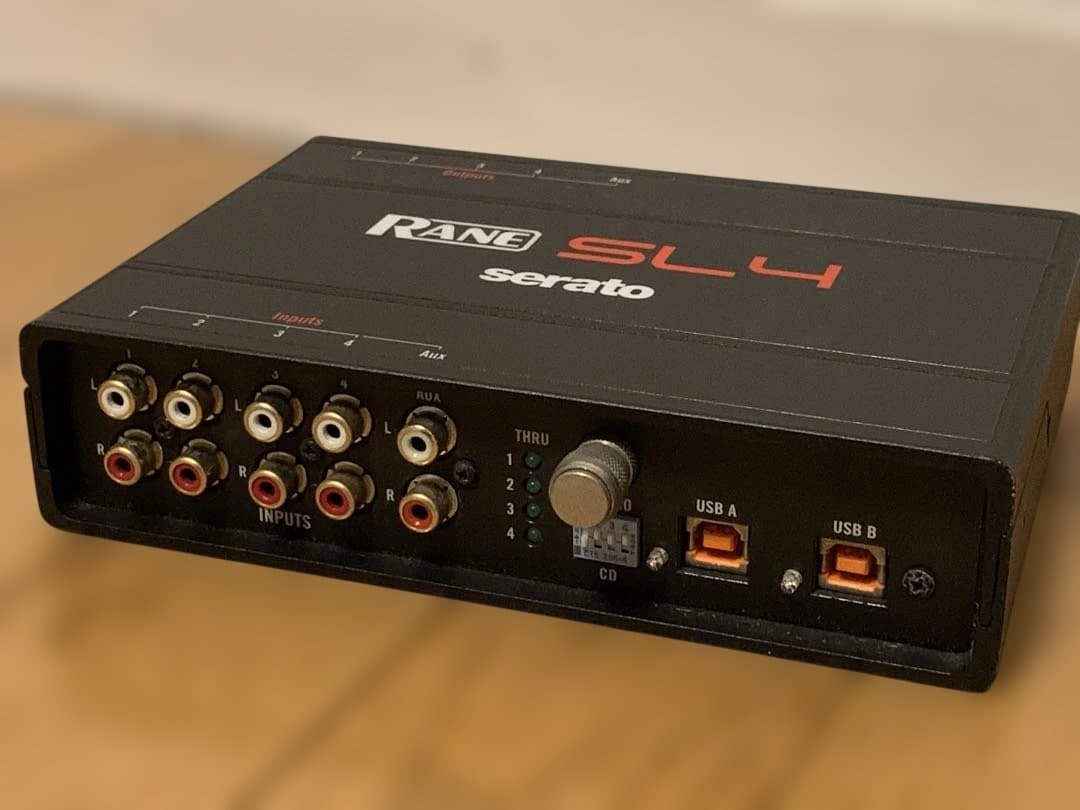 最終型RANE SL4 SERATO DJ交代が簡単USB2系統ACアダプタ付
