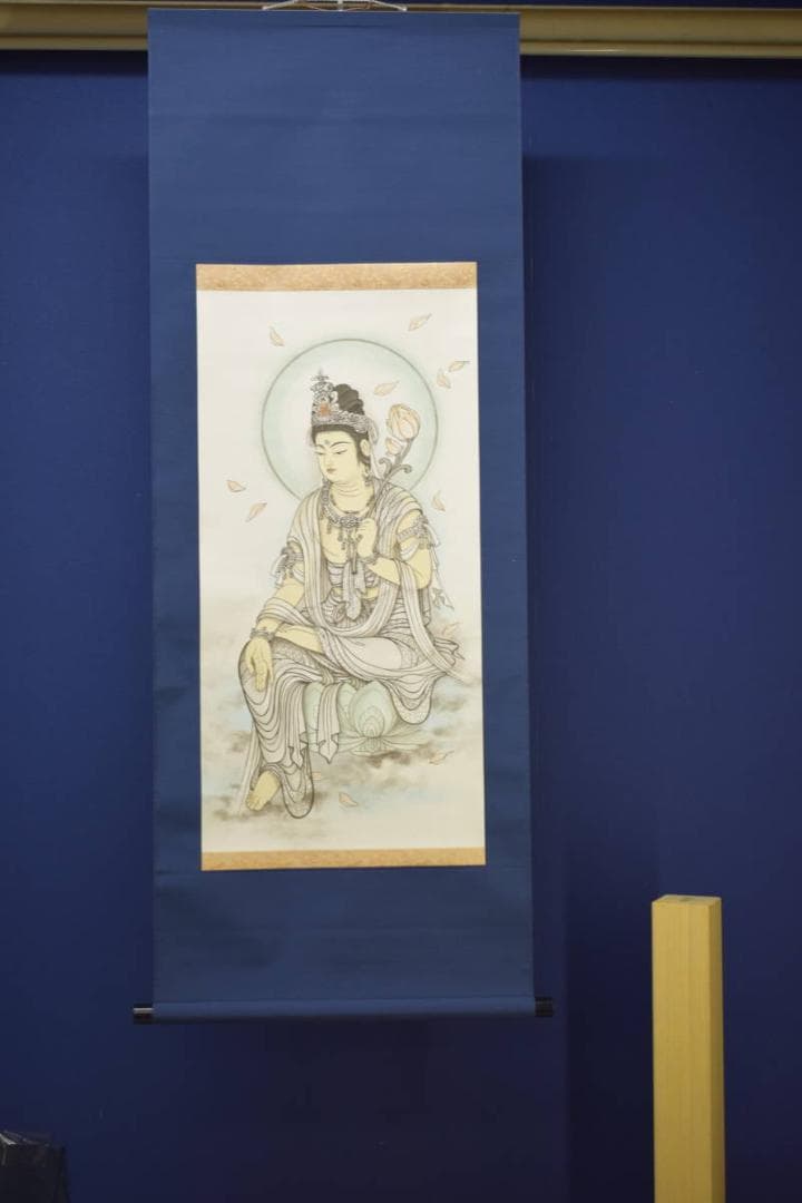 不詳/無落款/観音図/布袋屋掛軸HI-998