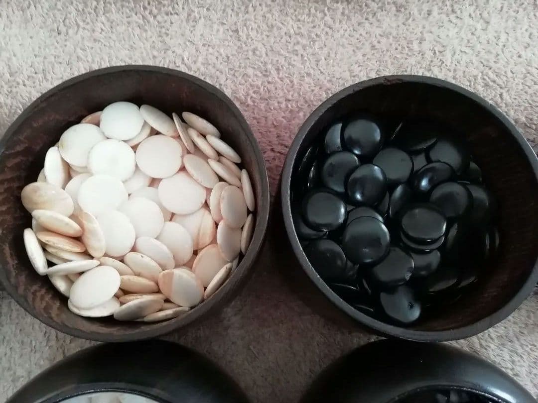 囲碁 碁石、本蛤碁石　那智黒石碁石