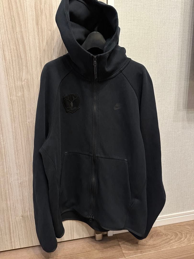 希少品　鹿島アントラーズ 19 NIKE テックフリースフルジップフーディ