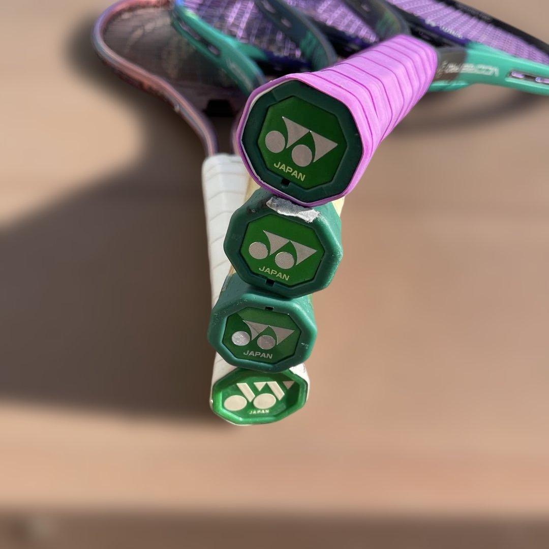 YONEX テニスラケット 4本セット