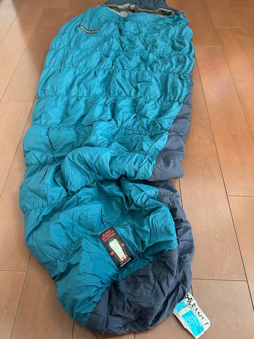 モンベル　バロウバッグ#3 収納袋、コンプレッションキャップ 付き