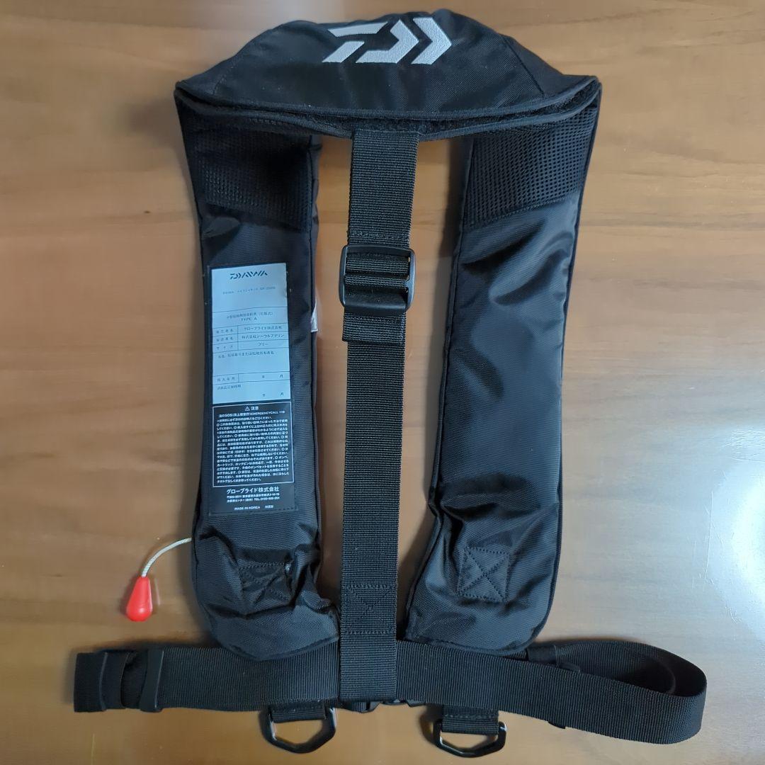 Daiwa DF-2608 膨張式ライフジャケット 水感知機能付　中古品
