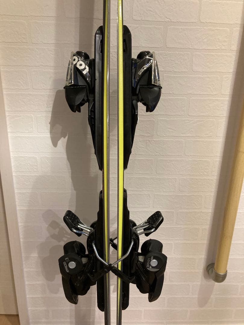 ROSSIGNOL REACT RTX スキー 156cm ポール付き