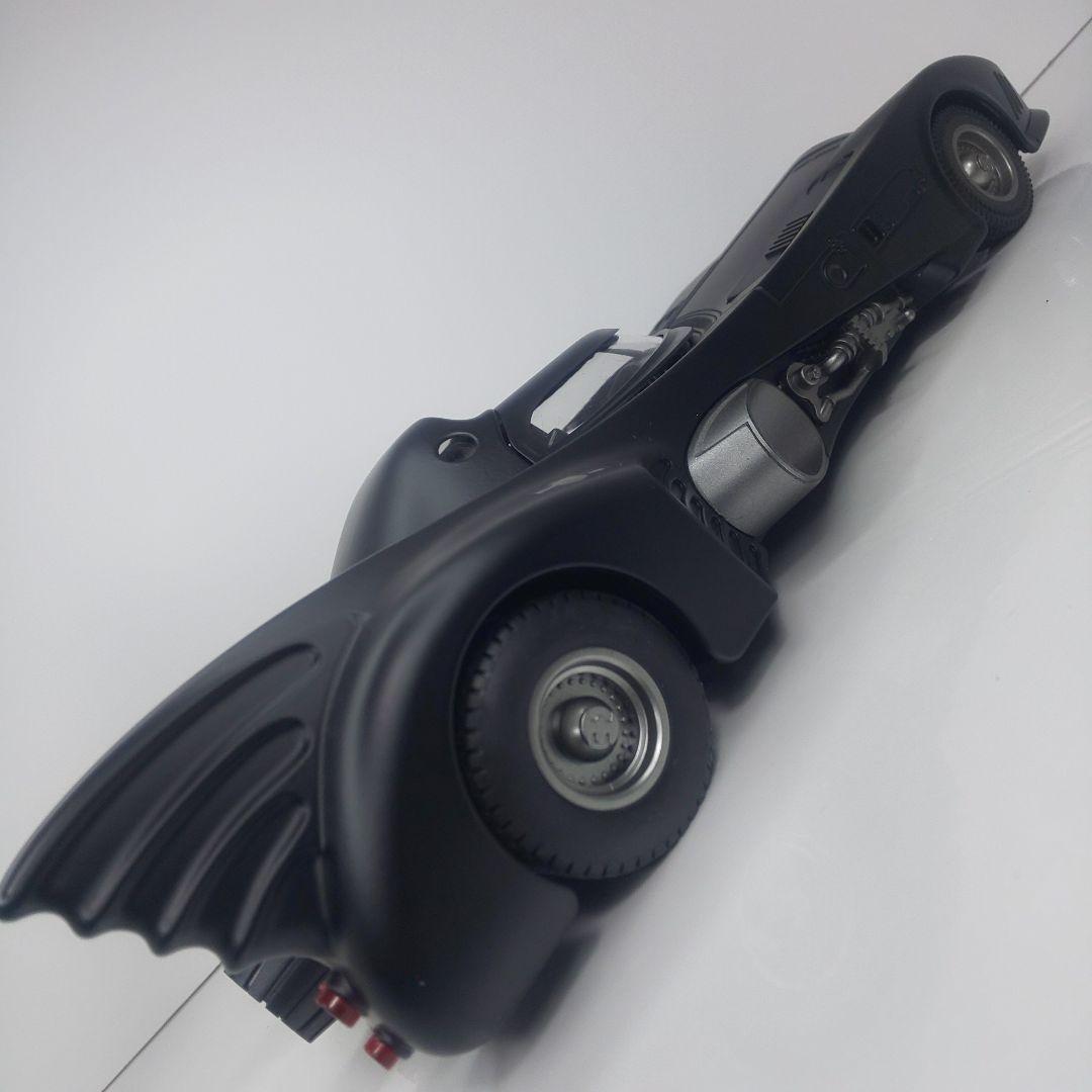 〓1/18スケール〓1989 バットモービル 金属製ダイキャストモデルミニカー