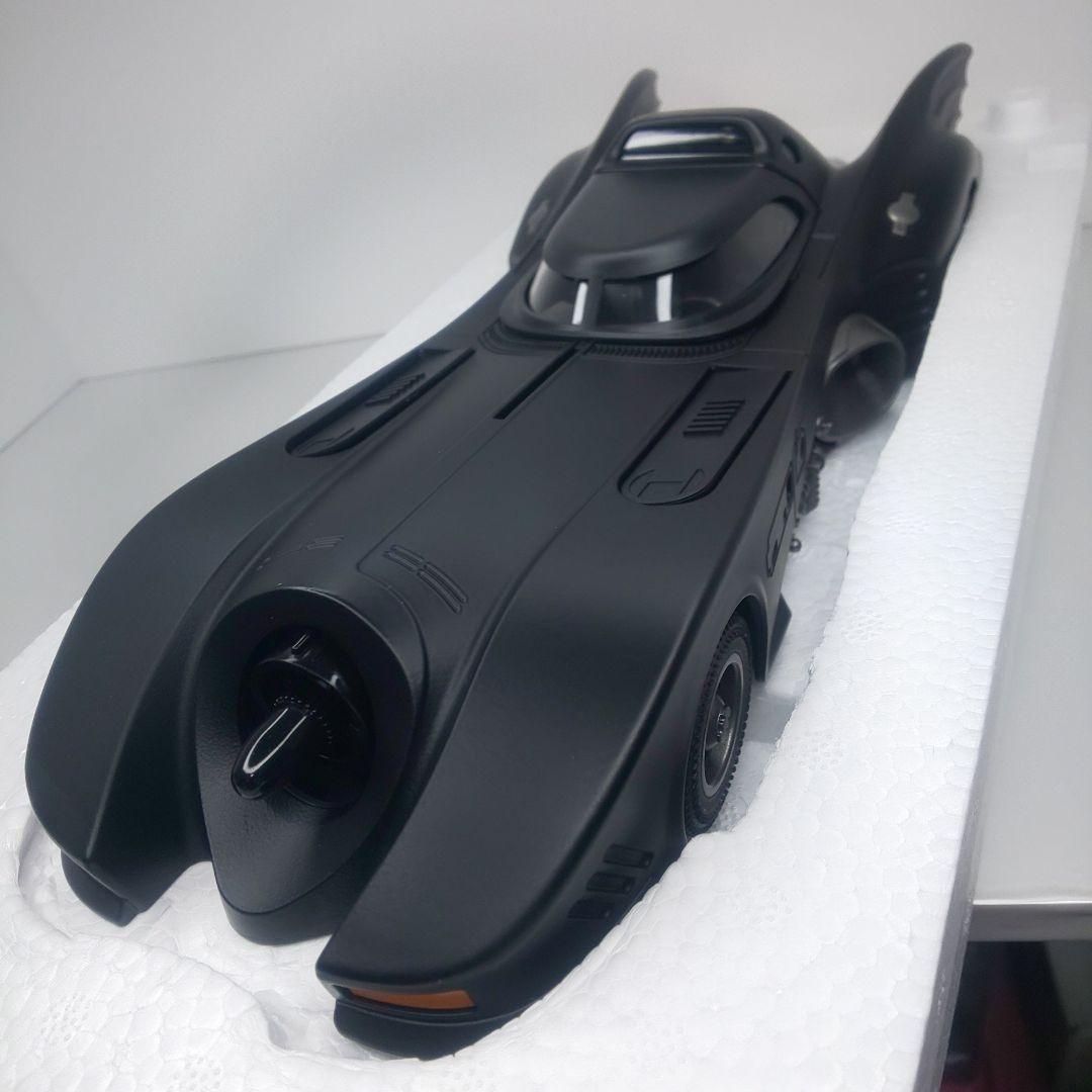〓1/18スケール〓1989 バットモービル 金属製ダイキャストモデルミニカー