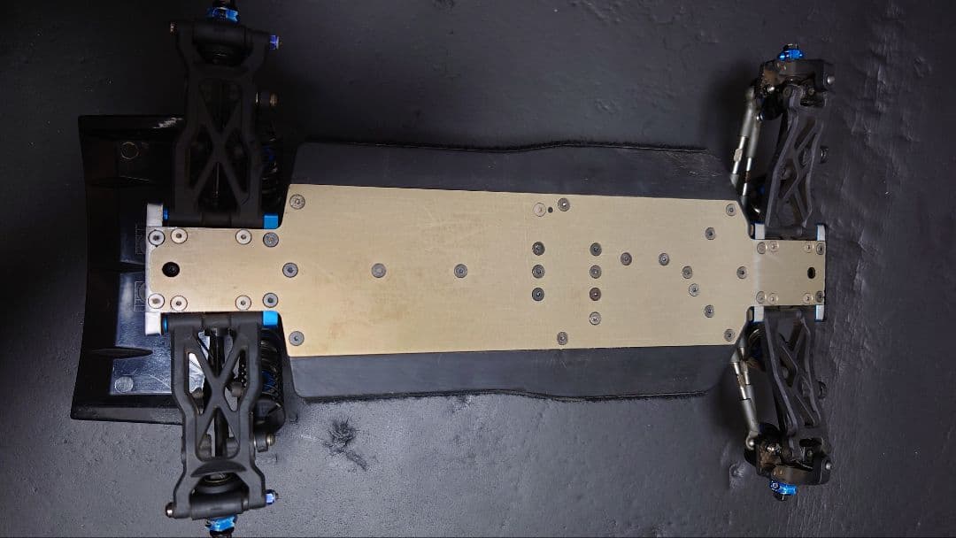 [こー]アソシエイテッドB74.1Dメカ付き車体
