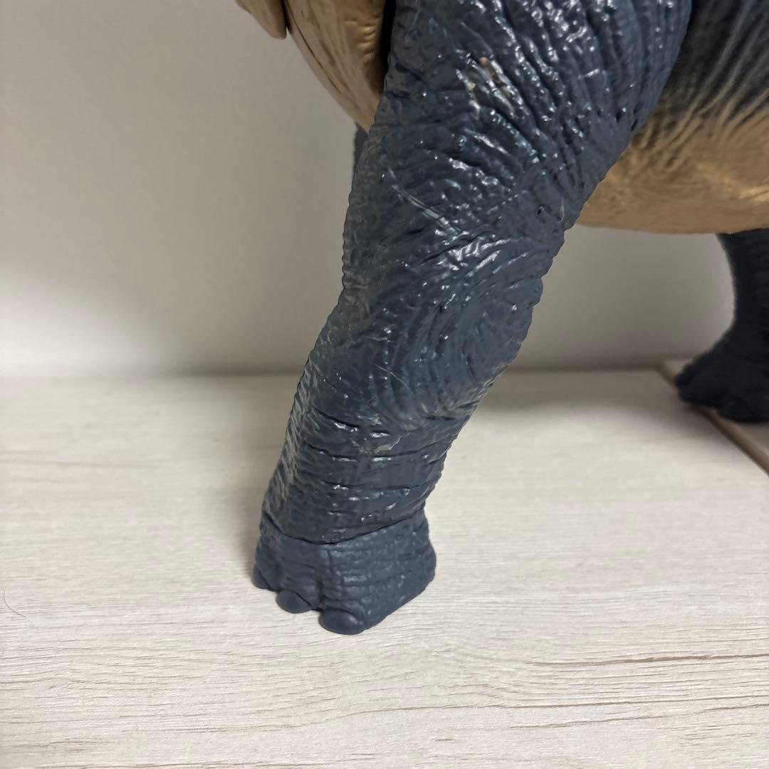 ジュラシックワールドマテル　ドレッドノータス