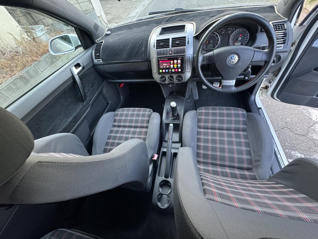 Volkswagen Polo GTI ホワイト