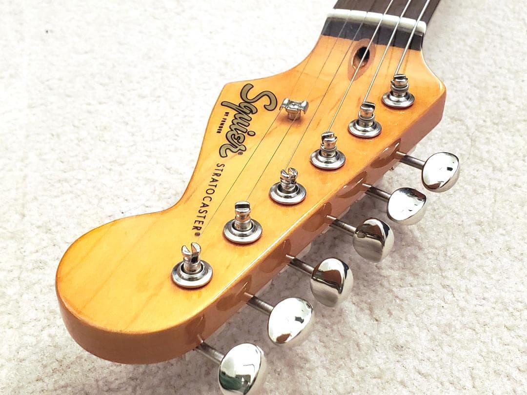 新品に近い★Classic Vibe '60s Stratocaster LPB