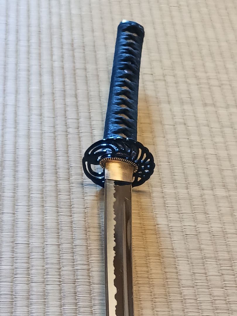 居合模造刀、本確居合者、居合女子、鑑賞、向き、本サメ本木、鍔刃渡り61cm、