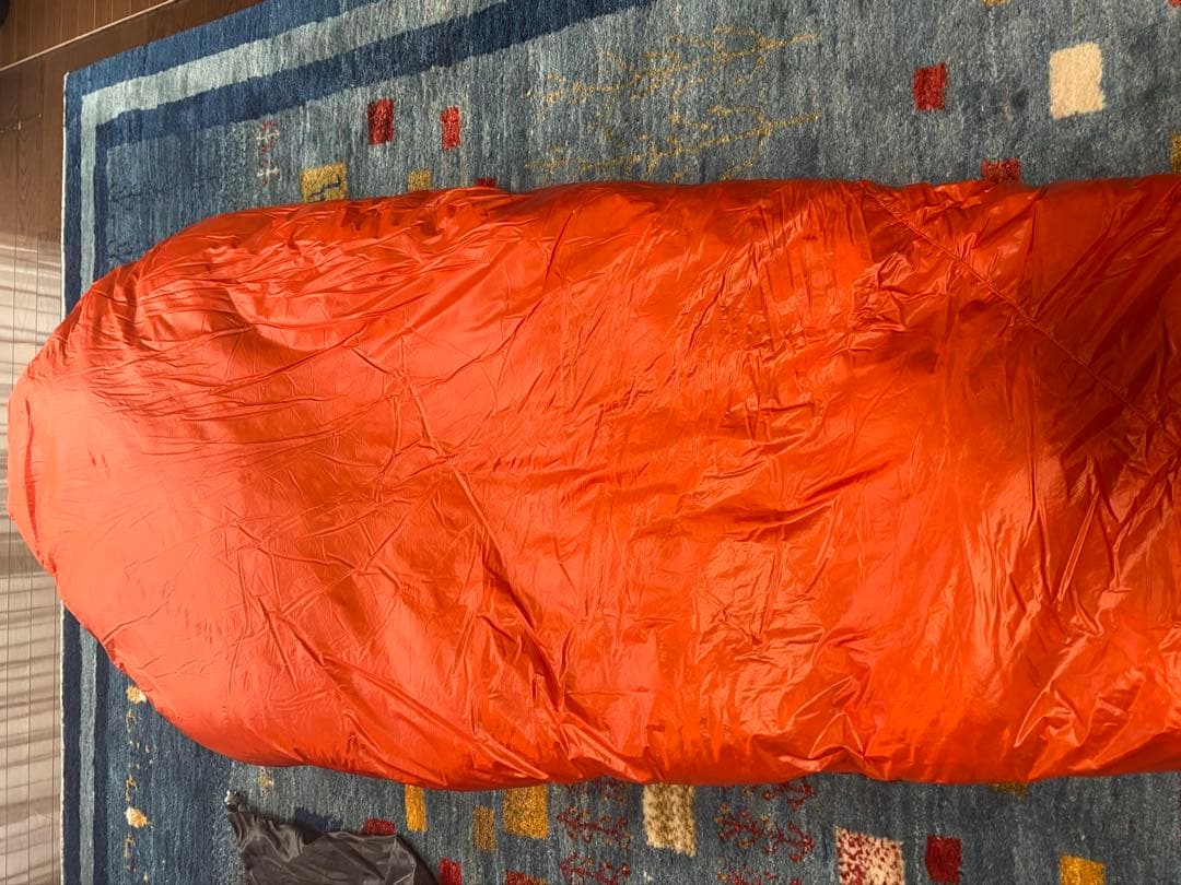 モンベル　シームレス ダウンハガー800 #1 R/zip