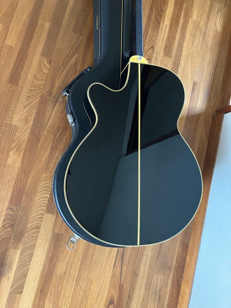 Takamine エレアコPTー108美品！ハードケース付き！