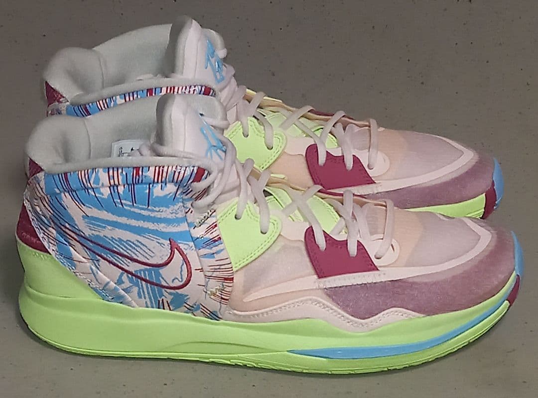 シューズ(男性用) NIKE KYRIE 8 INFINITY 1 World 1 People