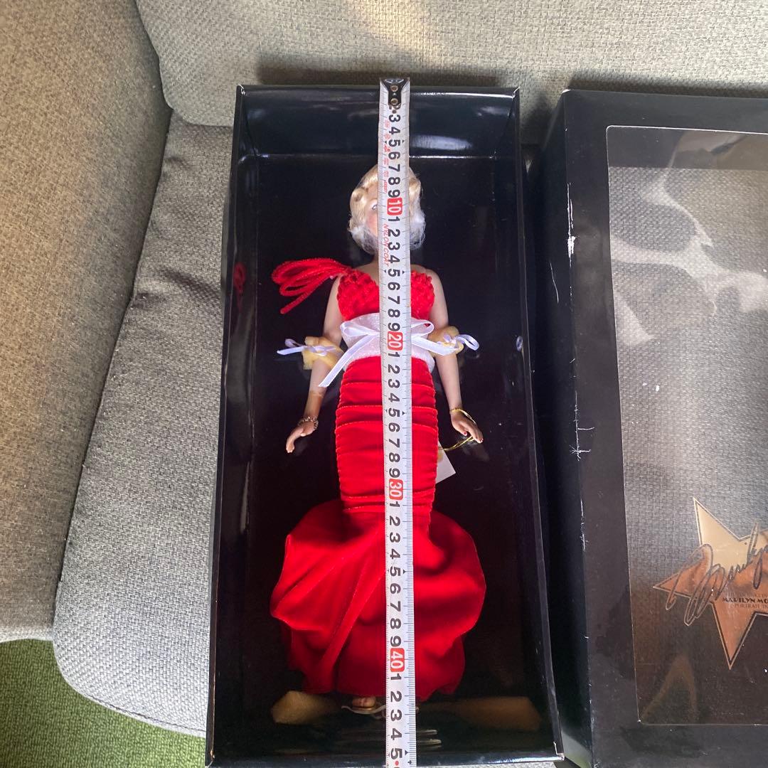 マリリン・モンロー フィギュア 赤ドレス ビンテージ　フランクリン・ミント