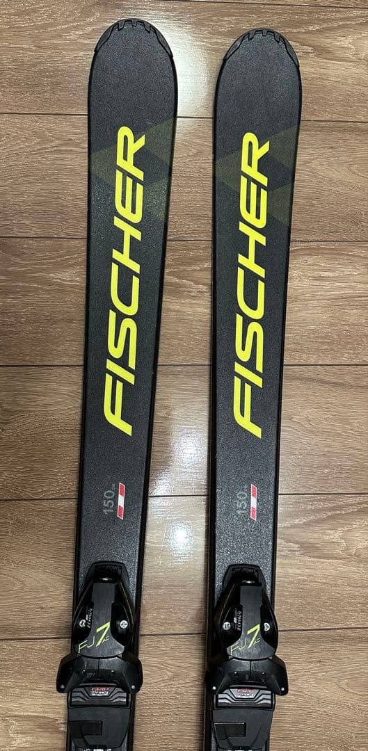 FISCHER RC4 RACE スキー板