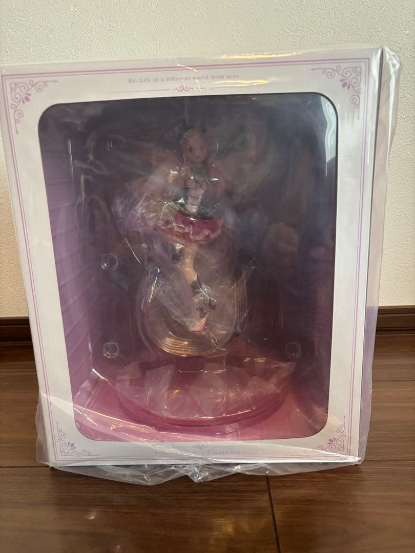 Re:ゼロから始める異世界生活 アイドル エミリア レム ラム 特典台座セット