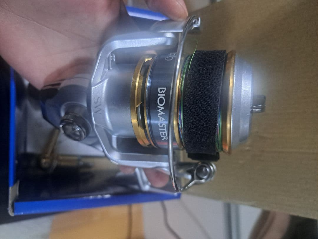 シルバー BIOMASTER スピニングリール　sw6000xg　shimano